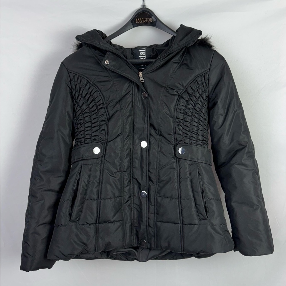 d.e.t.a.i.l.s. INTL Women's Hooded Black Zip & Snap Jacket w/Removable Hood.